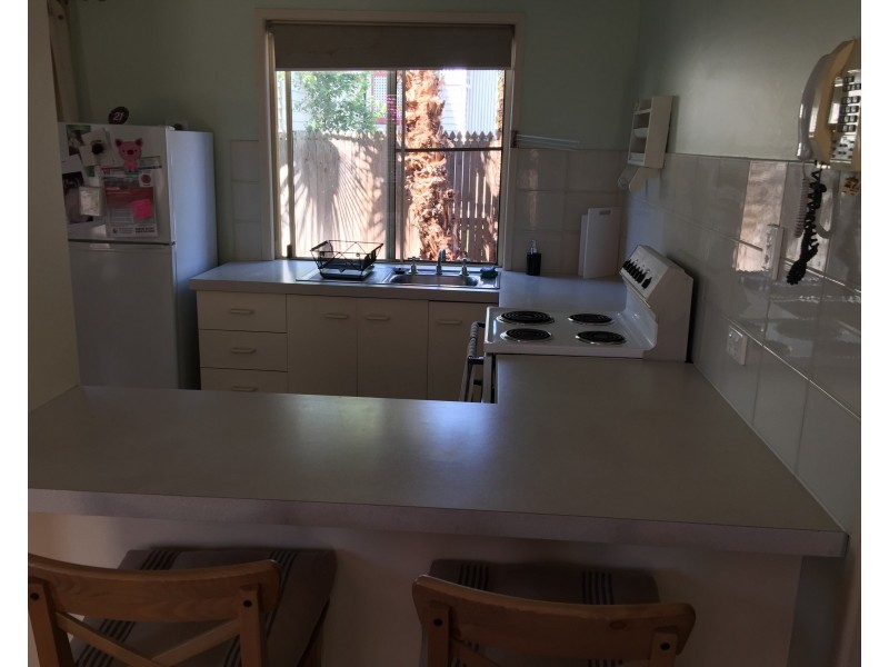 2/43 South Station Rd, Booval QLD 4304