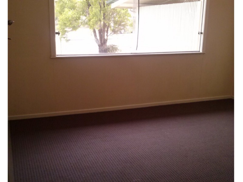 112 Downs Street, North Ipswich QLD 4305