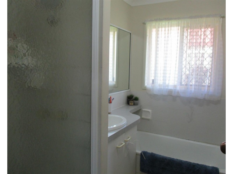 41 Bernadette Cres, Rosewood QLD 4340