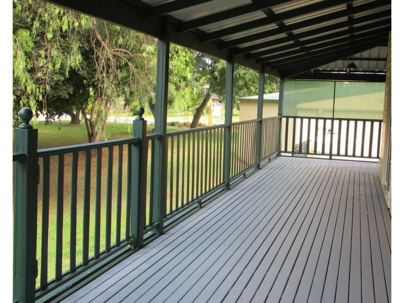 171 Queen St, Marburg QLD 4346