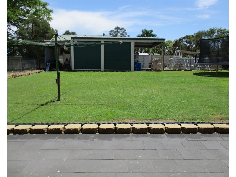 15 Yates St, Rosewood QLD 4340