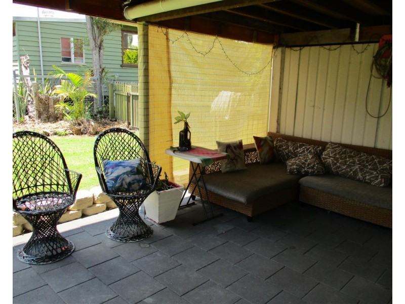 15 Yates St, Rosewood QLD 4340