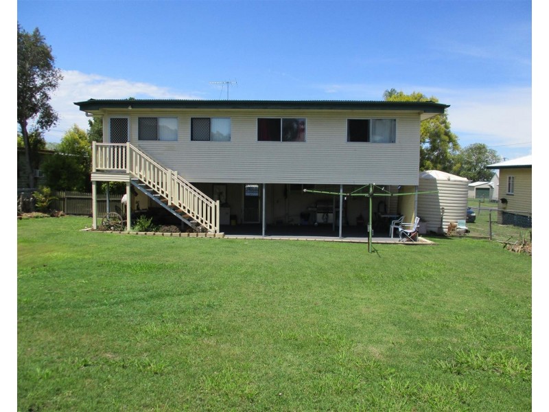 15 Yates St, Rosewood QLD 4340