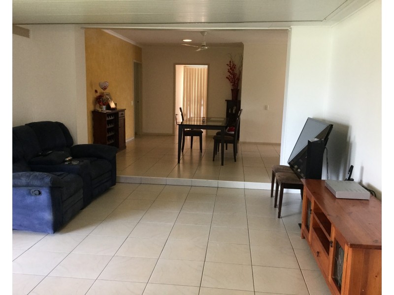 16 Eton Ave, Flinders View QLD 4305