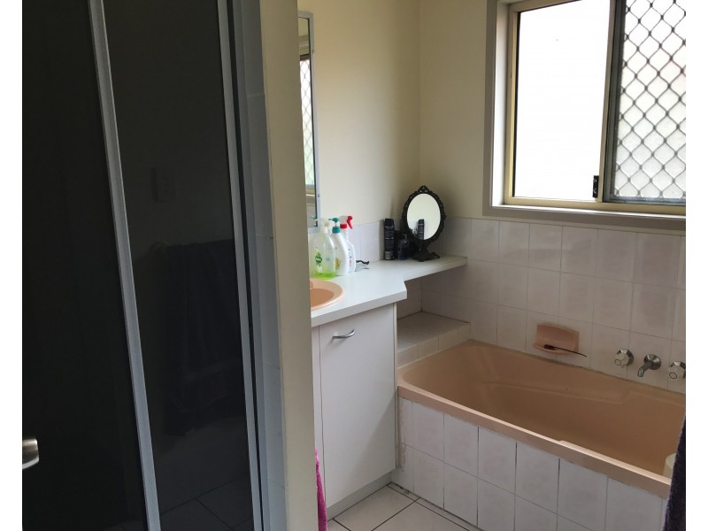 228 Wildey Street, Flinders View QLD 4305