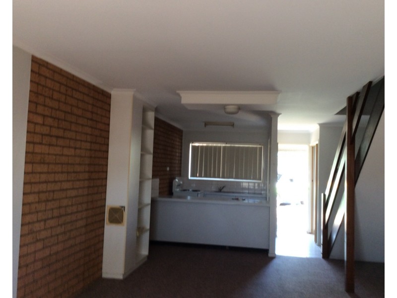 4/53 Brisbane Rd, Redbank QLD 4301