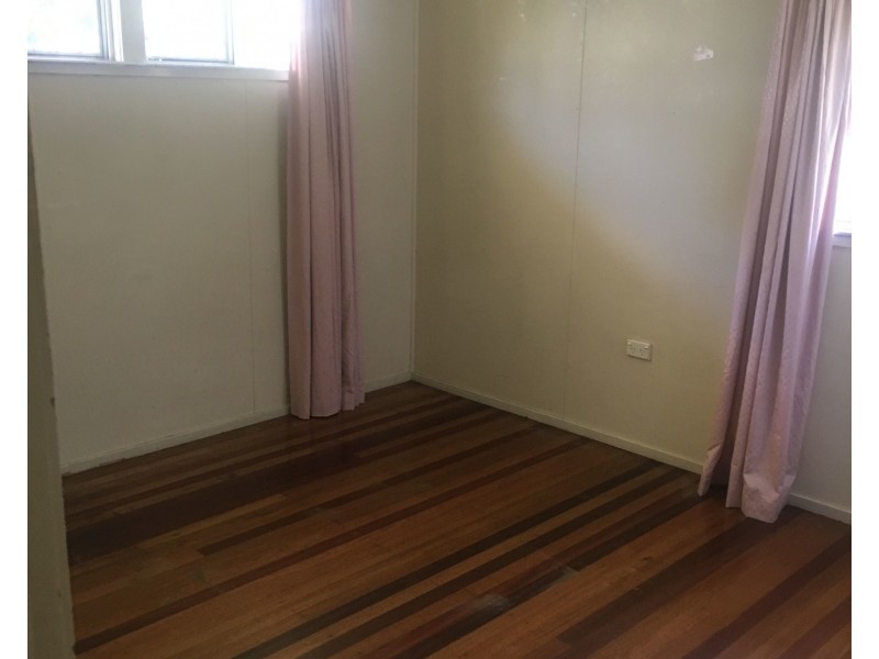 29 Chalk Street, Leichhardt QLD 4305