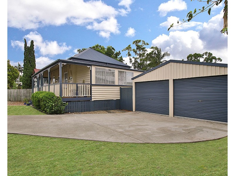 144 Blackstone Rd, Silkstone QLD 4304