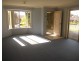 8 Morris Street, Flinders View QLD 4305