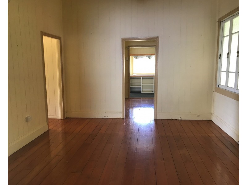 37 Albert St, Rosewood QLD 4340