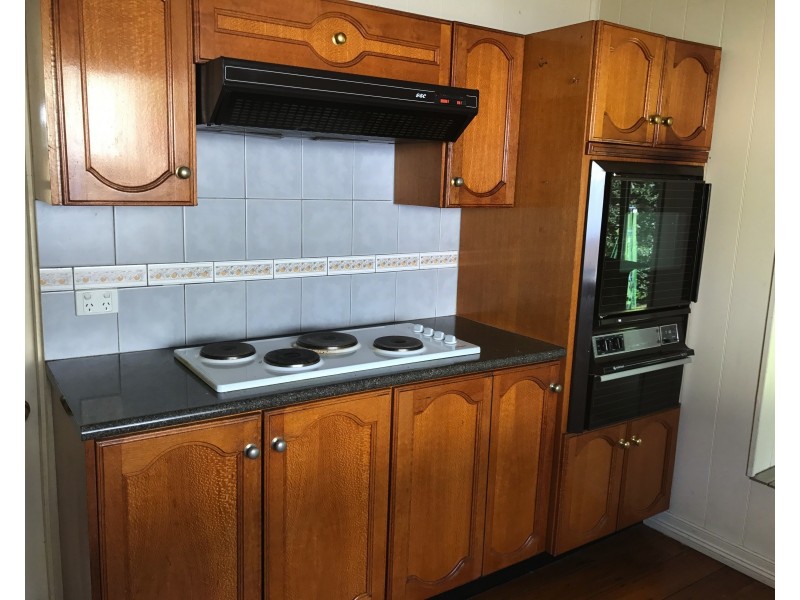 37 Albert St, Rosewood QLD 4340