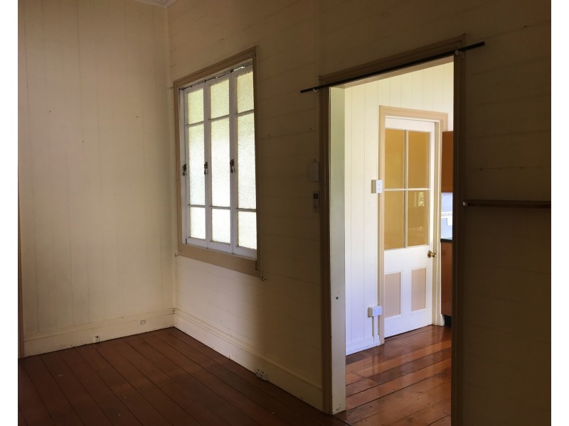 37 Albert St, Rosewood QLD 4340
