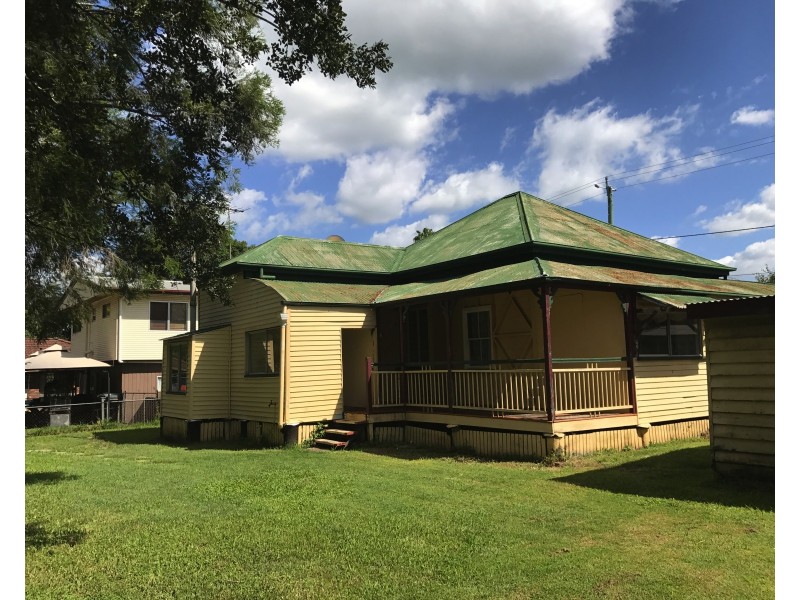 37 Albert St, Rosewood QLD 4340