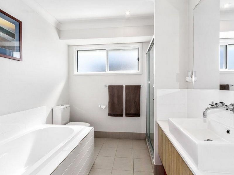 12 Dianella Drive, Casuarina NSW 2487