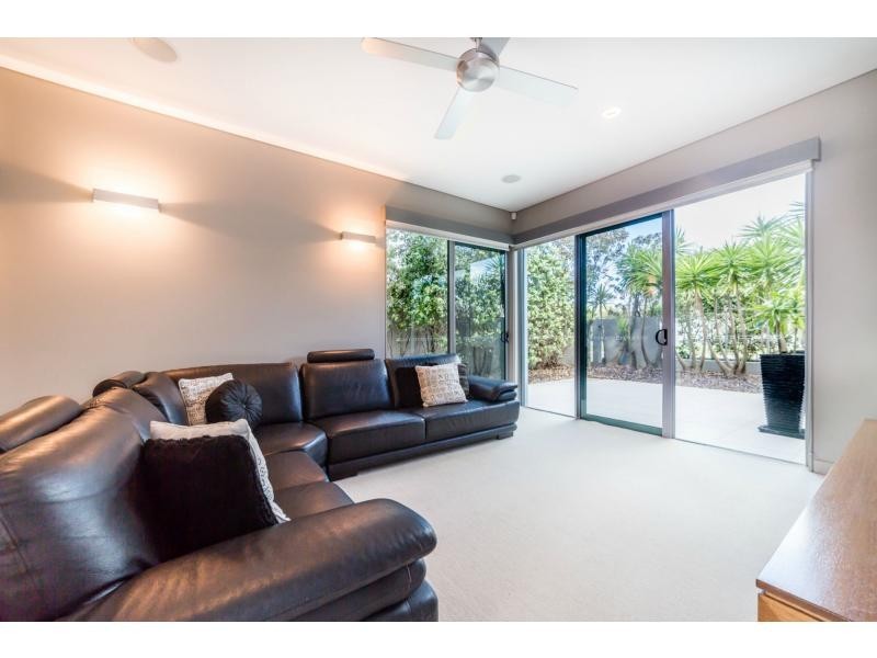 6 Cathedral Court St, Kingscliff NSW 2487
