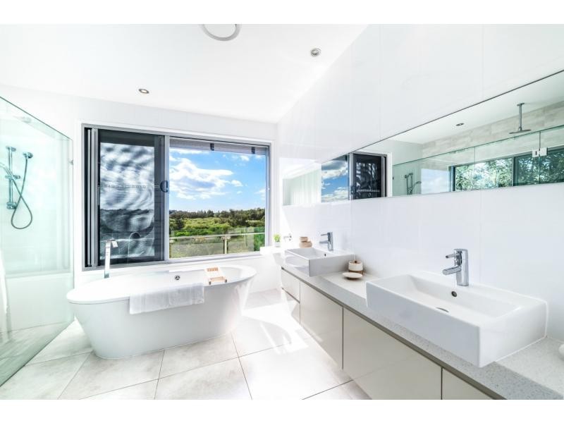 6 Cathedral Court St, Kingscliff NSW 2487