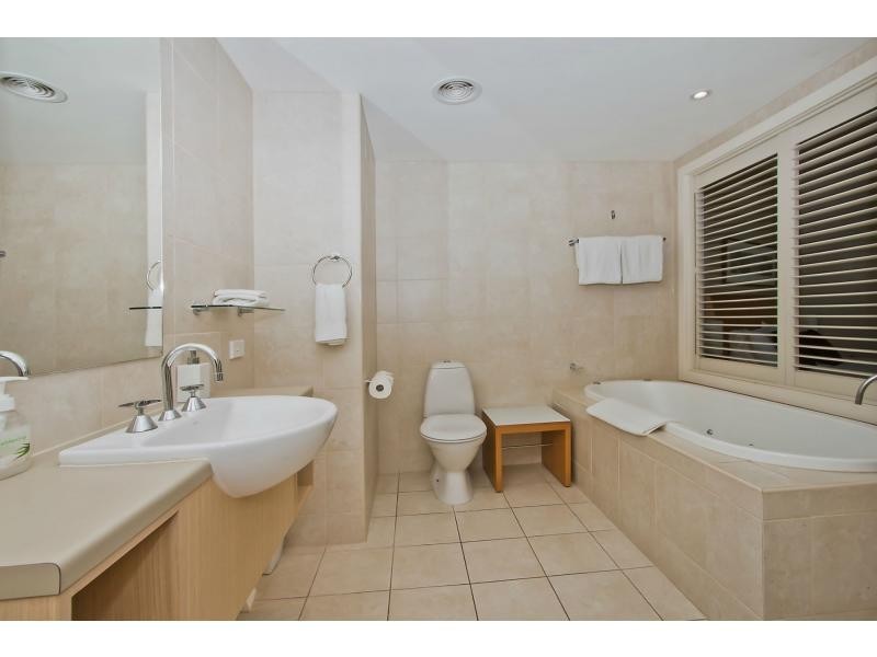 MAN 6116 Gunnamatta Avenue, Salt Village, Kingscliff NSW 2487