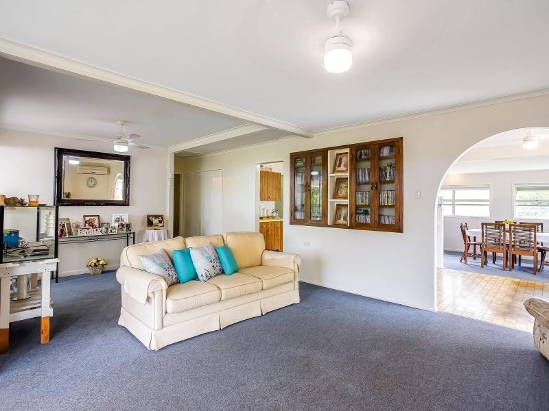 56 McKenzie Road, Woombye QLD 4559