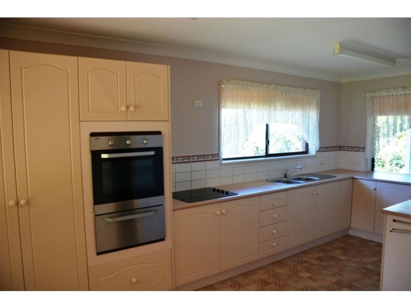 5 Topaz Street, Mapleton QLD 4560