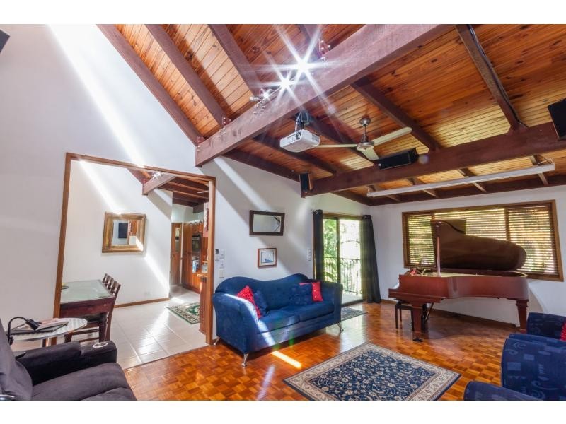26 Cobbs Road, Woombye QLD 4559