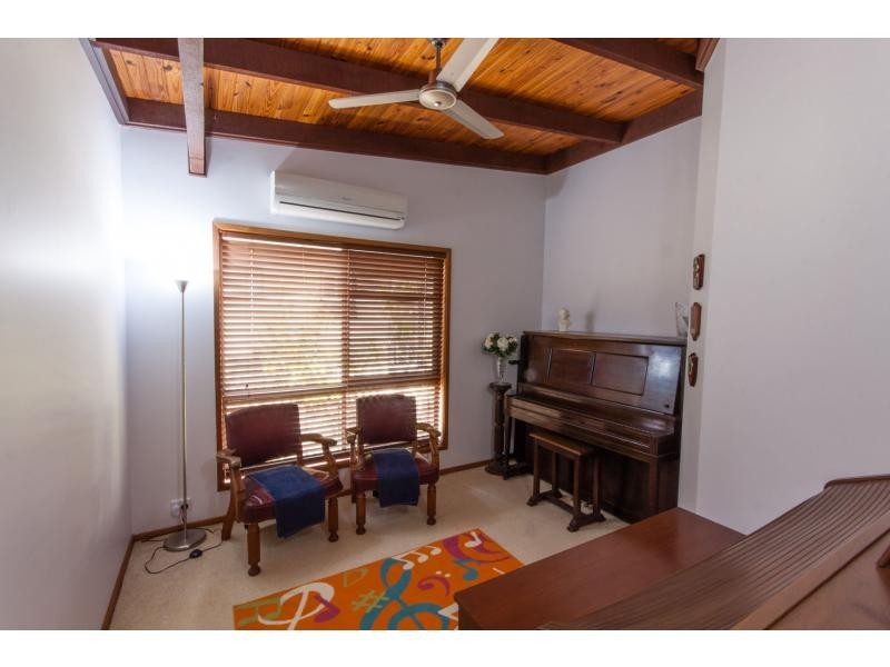 26 Cobbs Road, Woombye QLD 4559