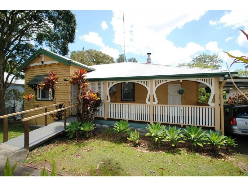 22 Blackall Terrace, Nambour QLD 4560