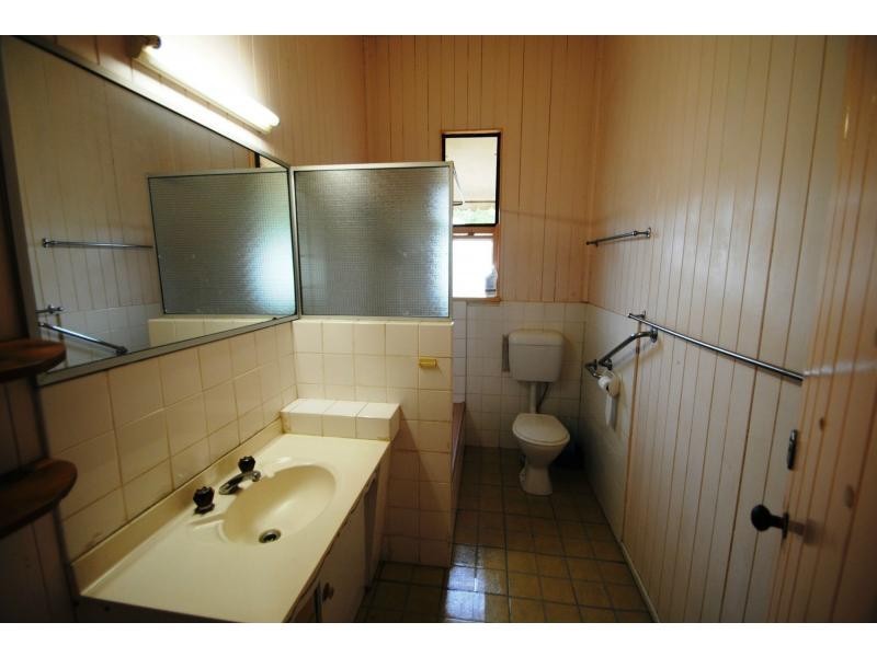 22 Blackall Terrace, Nambour QLD 4560