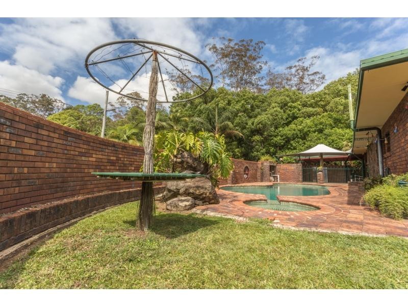 1 Carroo Court, Coes Creek QLD 4560
