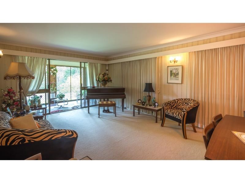 38 Spring Myrtle Avenue, Nambour QLD 4560