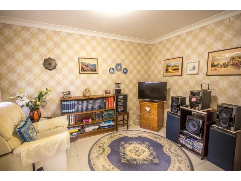 38 Spring Myrtle Avenue, Nambour QLD 4560