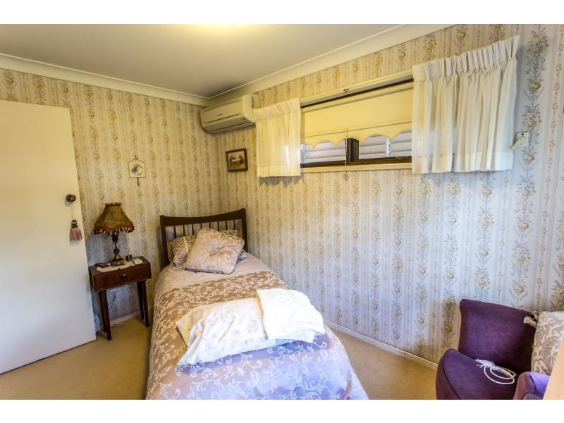 38 Spring Myrtle Avenue, Nambour QLD 4560