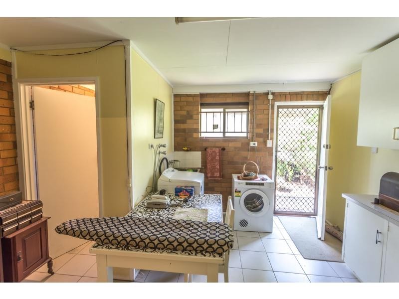 38 Spring Myrtle Avenue, Nambour QLD 4560