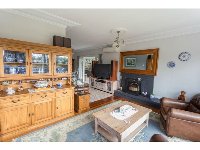 42 Coes Creek Road, Burnside QLD 4560