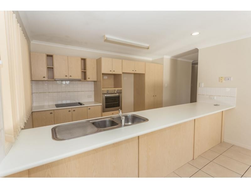 31 Middle Park Court, Coes Creek QLD 4560