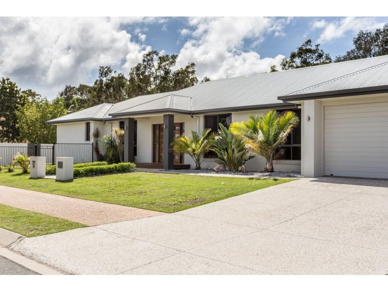 28 Seahorse Drive, Twin Waters QLD 4564