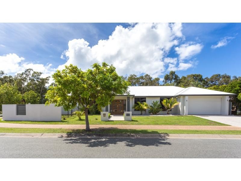 28 Seahorse Drive, Twin Waters QLD 4564