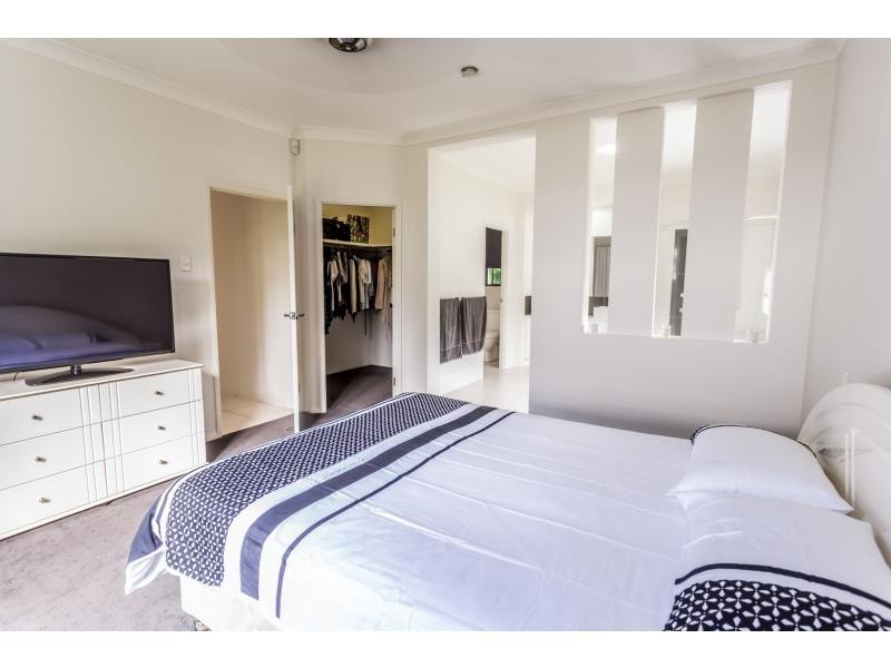 28 Seahorse Drive, Twin Waters QLD 4564