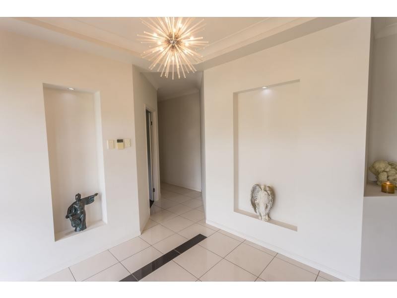 28 Seahorse Drive, Twin Waters QLD 4564