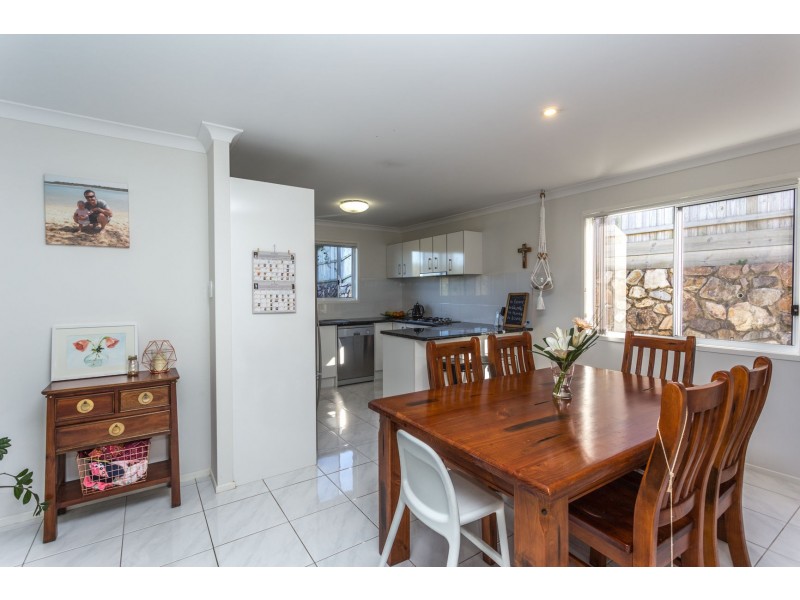 8 James Whalley Drive, Highworth QLD 4560