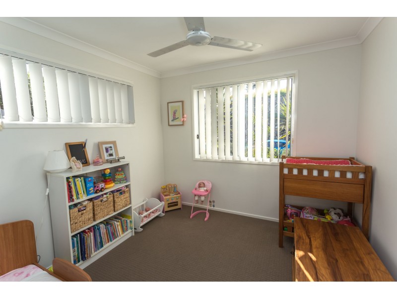 8 James Whalley Drive, Highworth QLD 4560