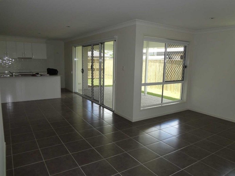 Forest Glen QLD 4556