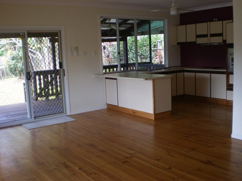 Rosemount QLD 4560