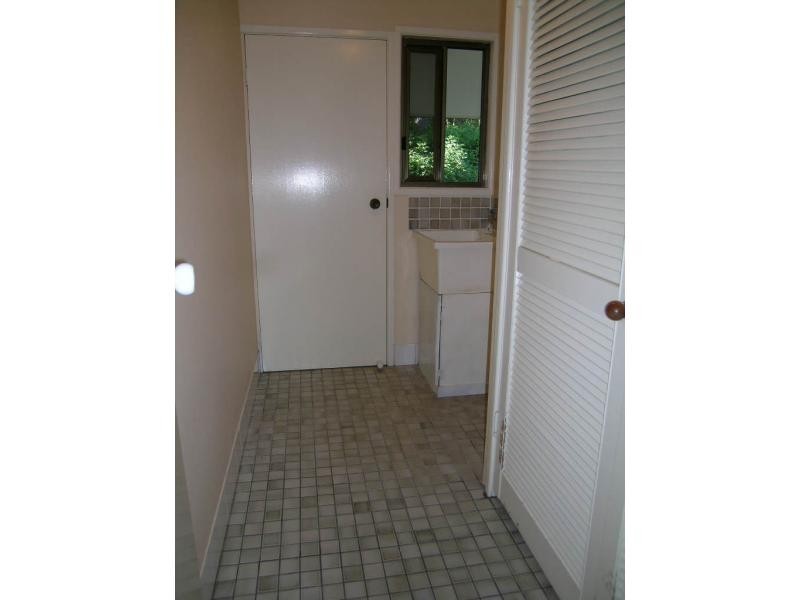 Rosemount QLD 4560