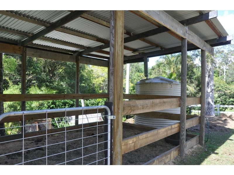 2-26 Woodland Place, Dulong QLD 4560