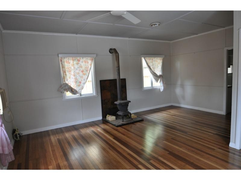 43 Bade Street, Nambour QLD 4560