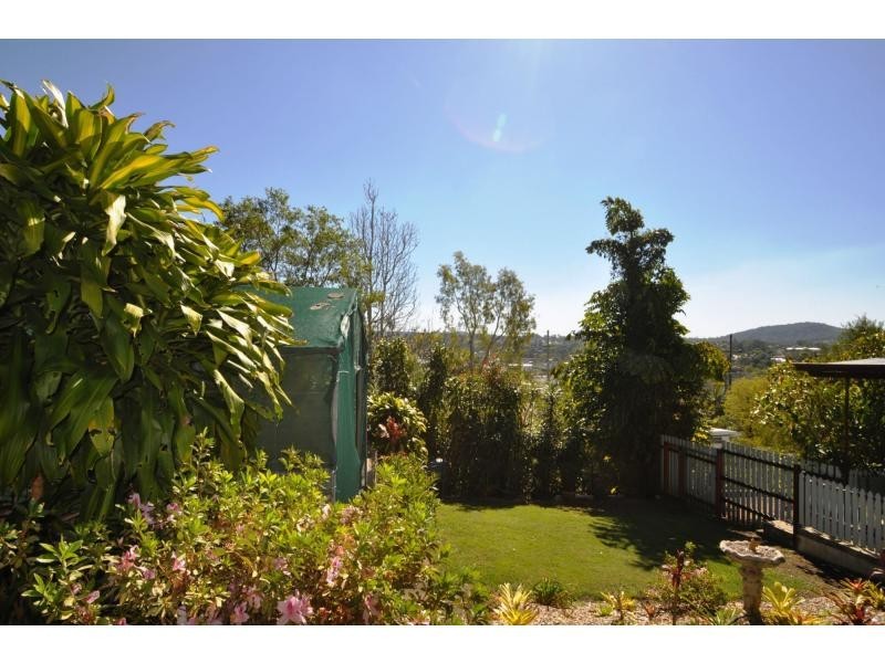 43 Bade Street, Nambour QLD 4560