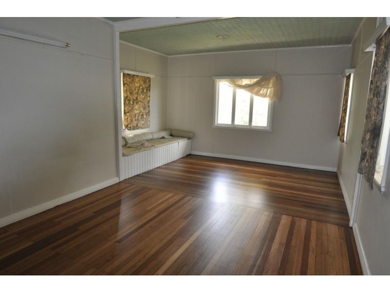 43 Bade Street, Nambour QLD 4560