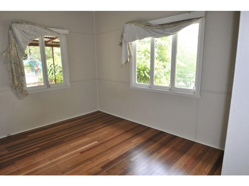 43 Bade Street, Nambour QLD 4560
