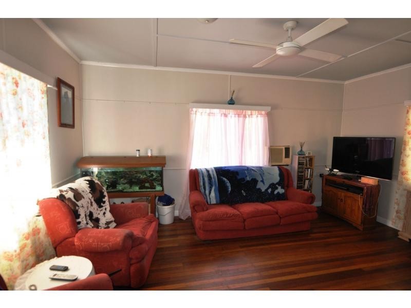 43 Bade Street, Nambour QLD 4560