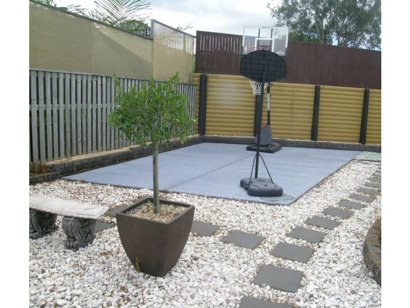 9 Dream Court, Nambour QLD 4560
